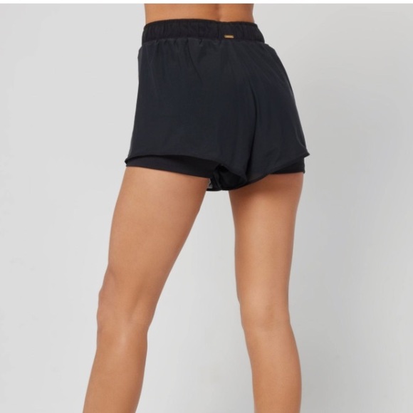 L’Space line up mesh layered shorts - Picture 7 of 9